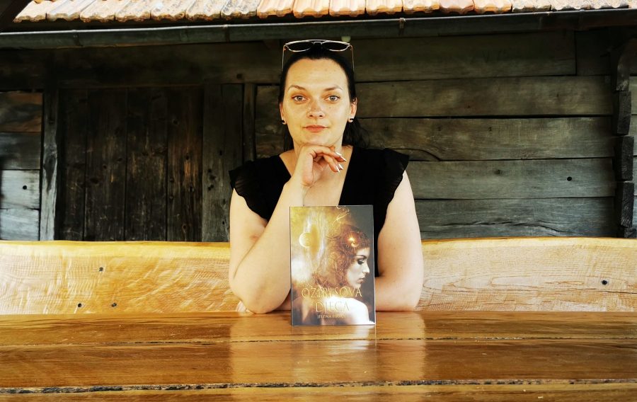 Jelena Hrvoj - Ozirisova djeca