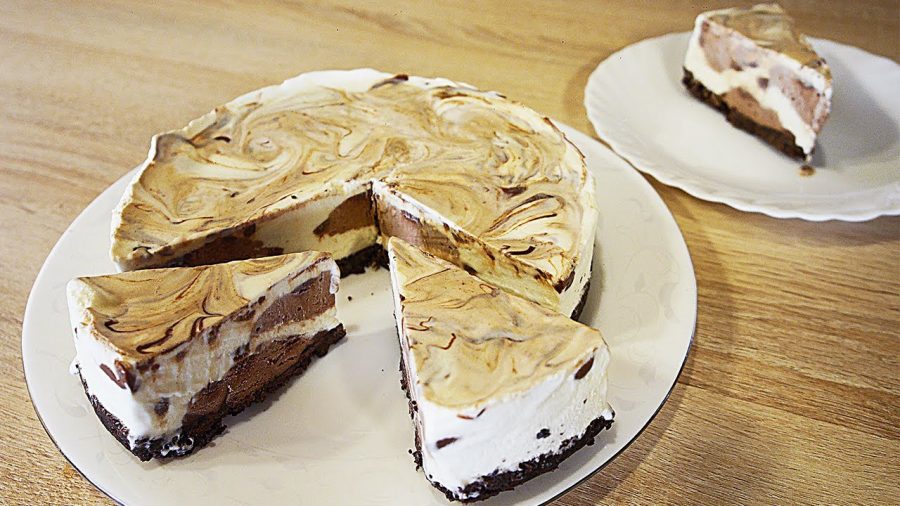 Točkasta sladoledna torta
