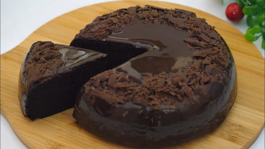 Sočna čokoladna torta