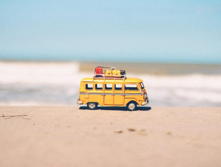 Horoskop za svibanj yellow van die cast