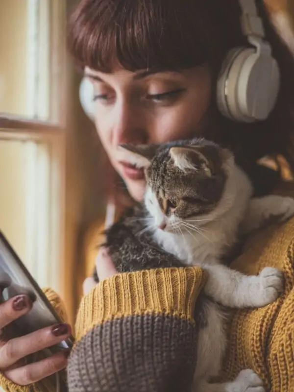 Opasnosti virtualnih romansi