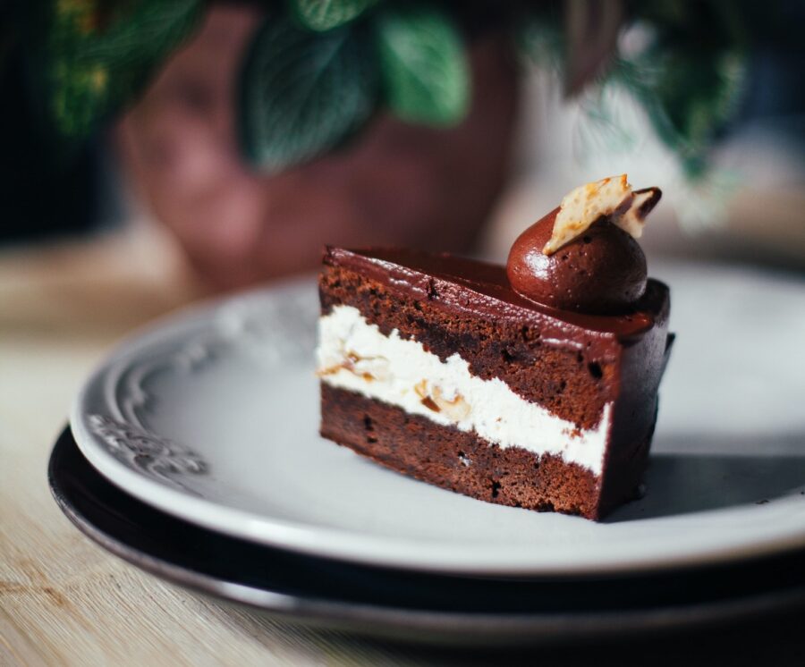 Torta s kestenima i čokoladom