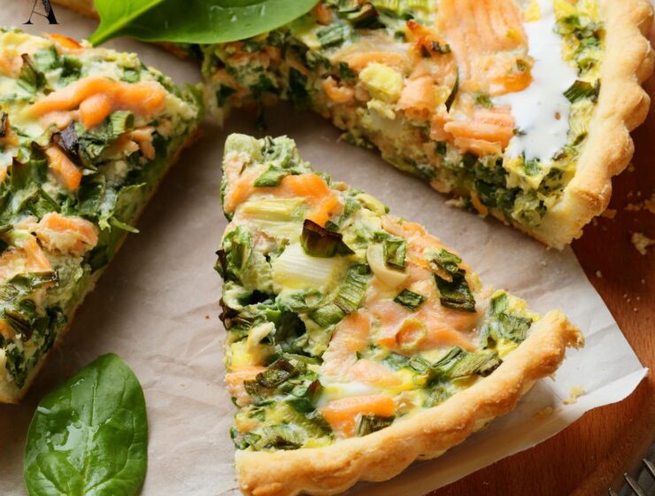 Quiche s lososom i špinatom