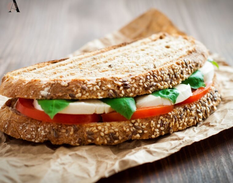 Caprese sendvič