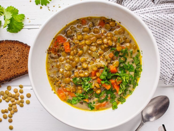 Gusto varivo od leće