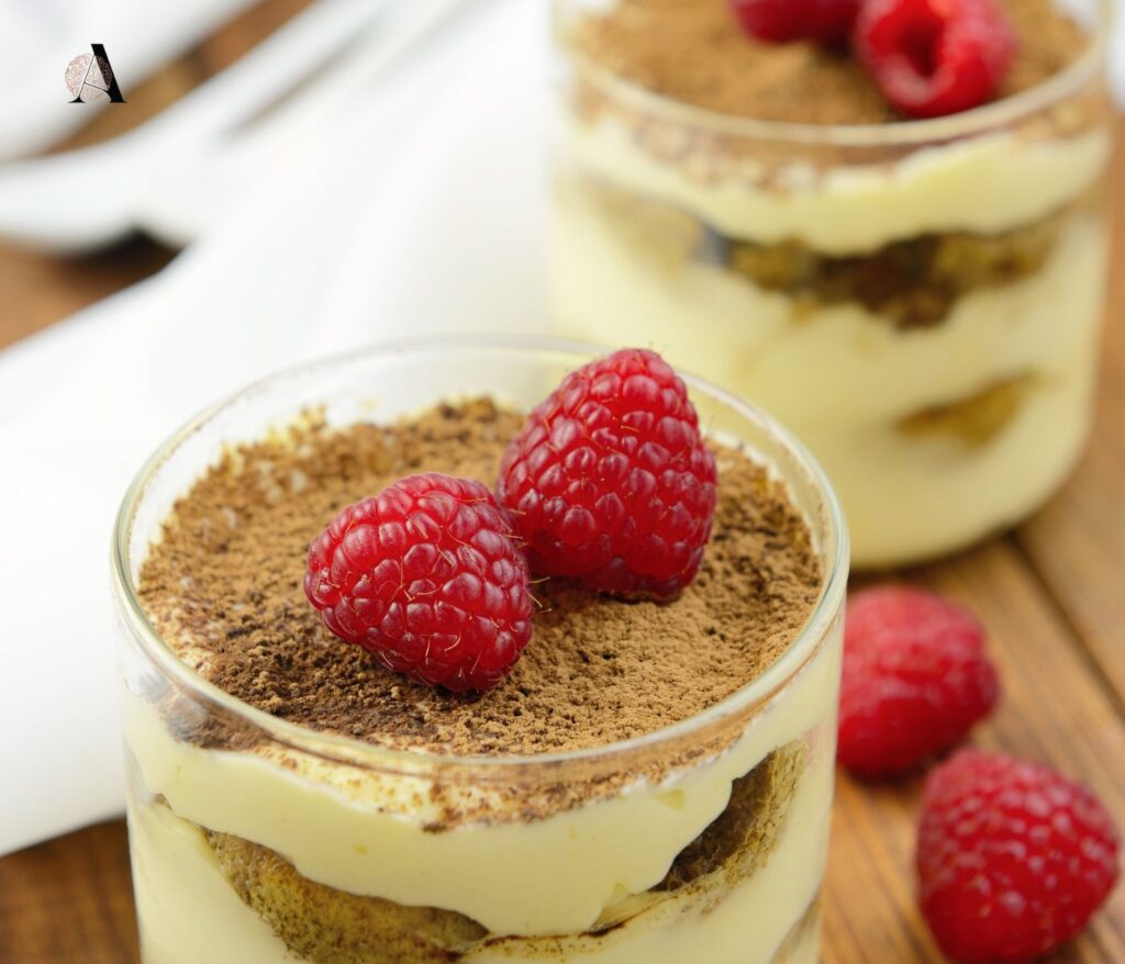 Tiramisu s malinama 