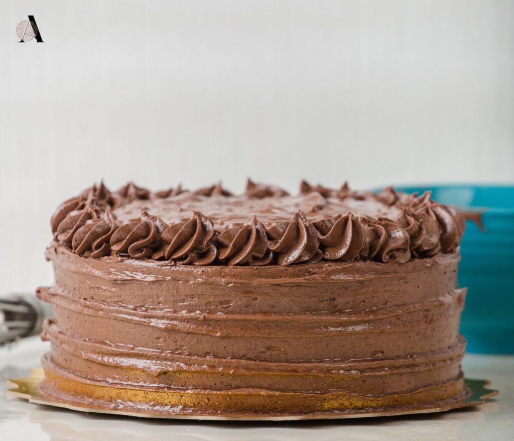 Čokoladna mousse torta