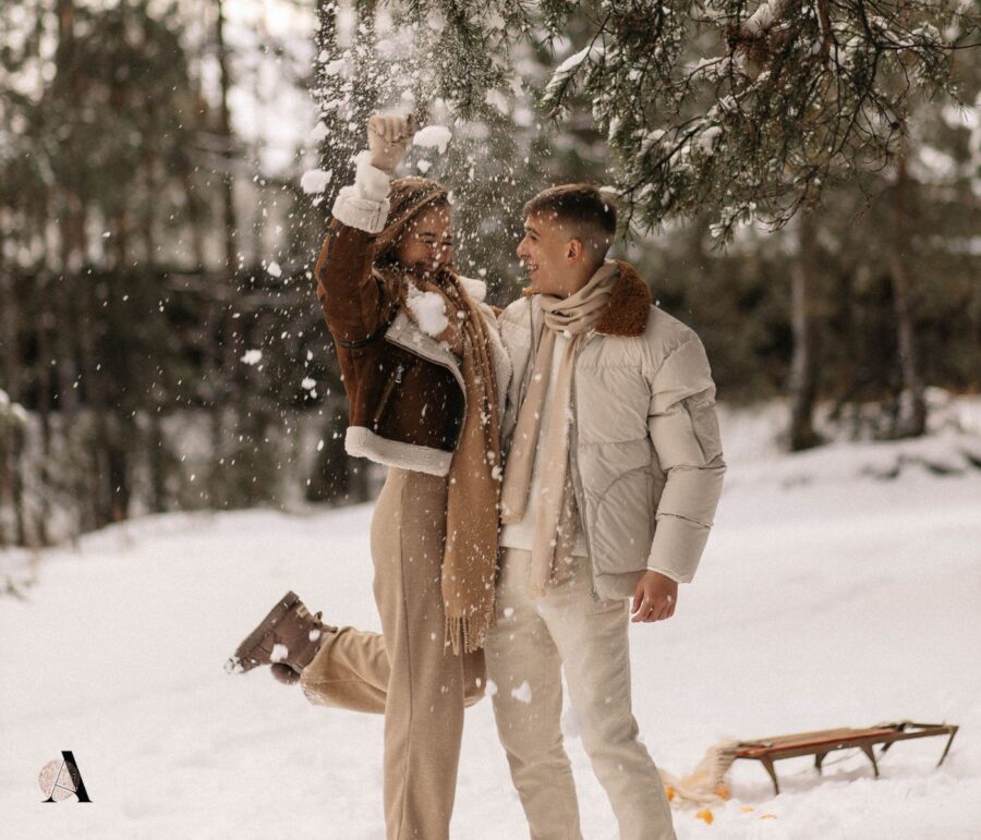 Što bi rekla Ljubav onaj pravi Djevojčice kad pratiš srce love prosinac