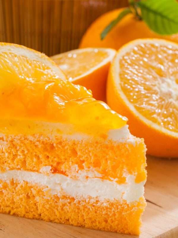Ljetna torta s narančom