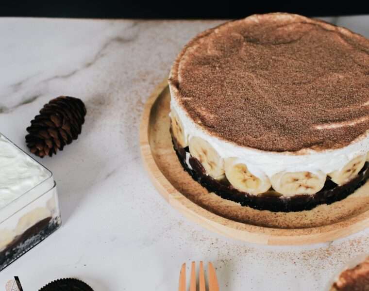 Puding kolač s bananom i kakaom