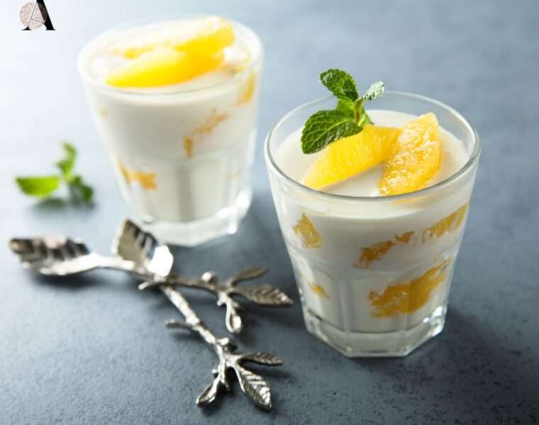 Panna cotta s kokosovim mlijekom i limunskom travom
