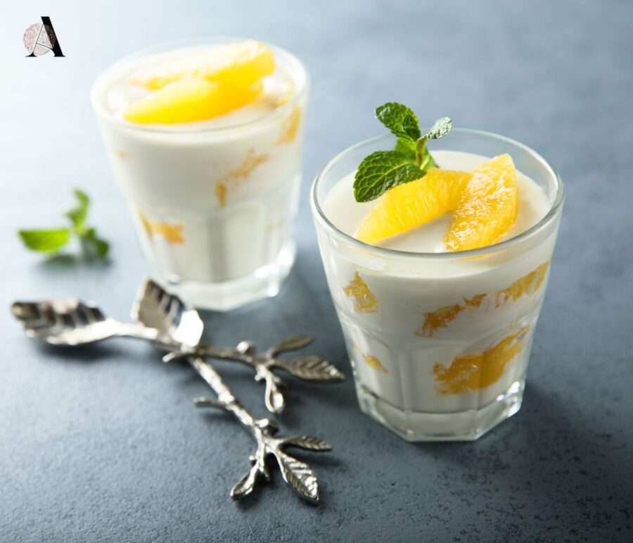 Panna cotta s kokosovim mlijekom i limunskom travom