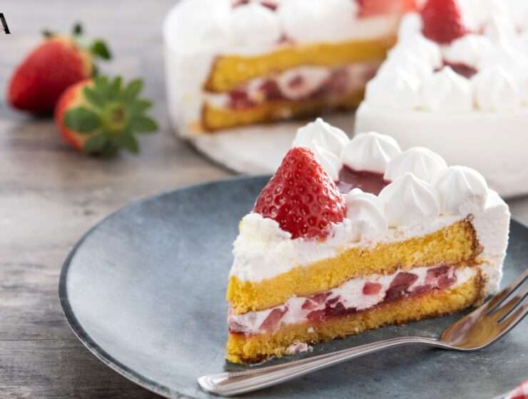proljetna torta od jagoda i mascarponea