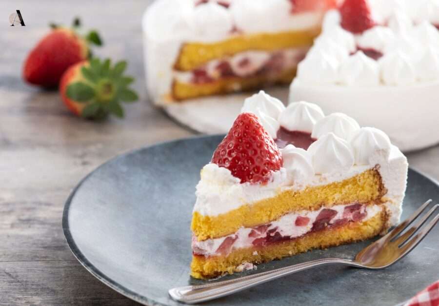 proljetna torta od jagoda i mascarponea